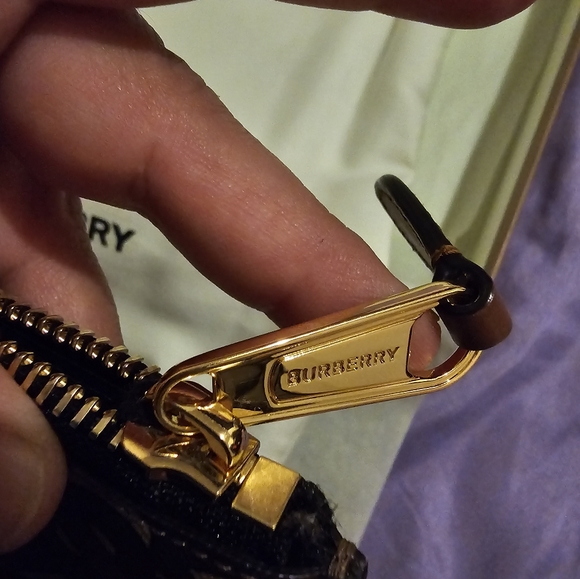 Burberry pouch - Picture 4 of 12